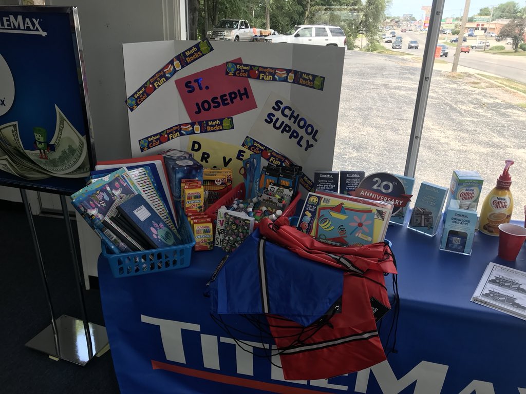 LorissaEstes's tweet photo. I wish I could share the story on these supplies. I was reminded today of how great people really can be. @CalebSeyer @JRobinson1211 @DanWahlert1 https://t.co/nQHLD8o996