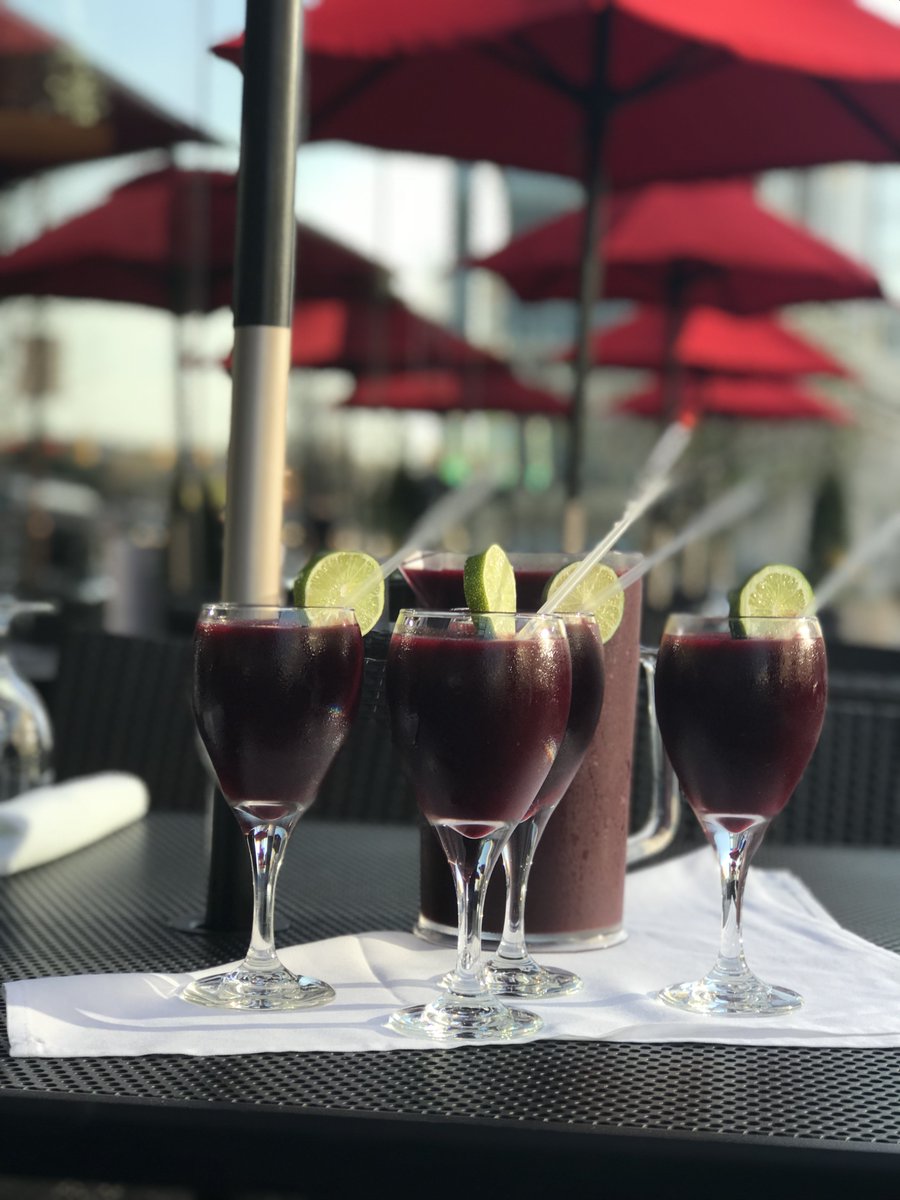 stageplate's tweet photo. ROCK YOUR HAPPY HOUR at Stageplate!
https://t.co/yiZ626BXtq #ballstonhappyhour, #arlingtonhappyhour, #arlingtoneats https://t.co/Ei8vwxB5EG