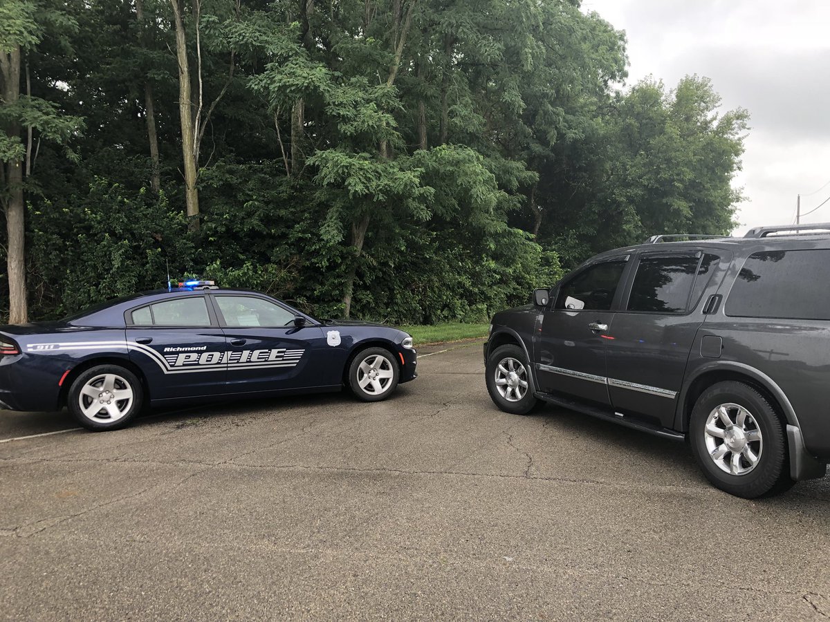 1490WKBV's tweet photo. At this time we are told drones are in the air, 2 SWAT teams have been deployed and even some officers in water craft. This is what they’re  referring to as a “all hands on deck” situation. RPD, Sheriff’s Dept, US Marshal’s and Conservation all here. https://t.co/ZIPZUvXUku