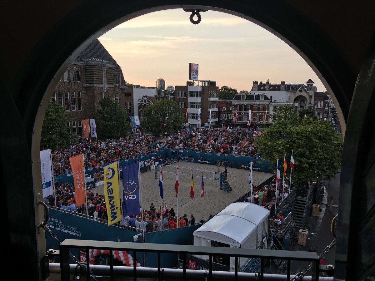 View from #EKbeach pressroom in Utrecht. Dit is meer een VIP-room dan een perskamer