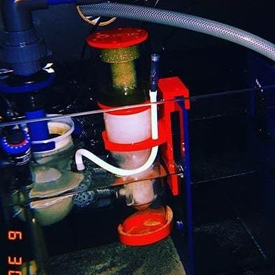 ReefOctopus's tweet photo. Behind the scenes sump action #reefoctopus #coralvue #gear #equipment @lilreeftank #reefoctopusskimmer #octo #skimmer https://t.co/BU5DKPHGYv