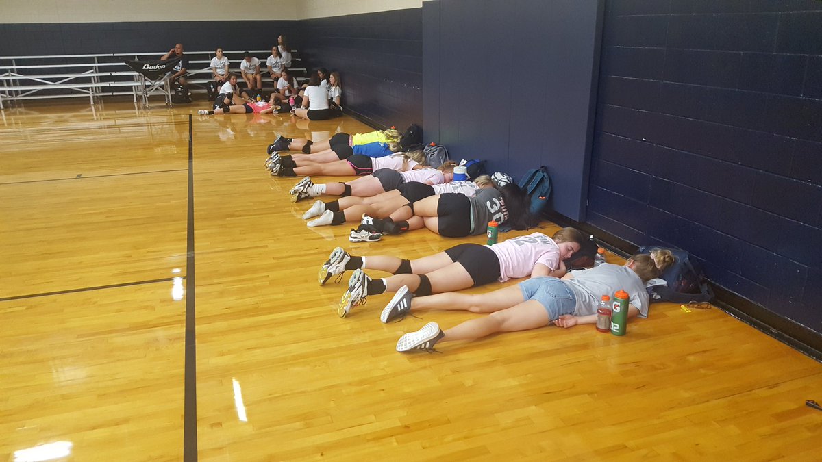 Lakeview_vb's tweet photo. As the day has gone along, we've gotten much more lively!! #campprobs #firedup #cantslowusdown #waityesyoucan https://t.co/IwE7UP84Zm