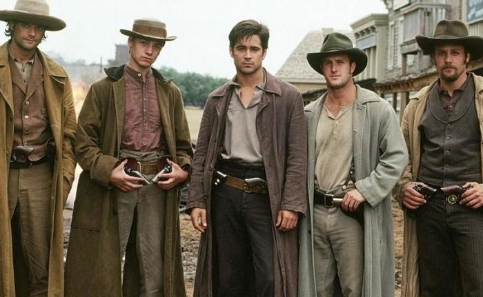 ぶらんぶらん Pa Twitter 1873年の7月21日はアメリカ西部開拓時代のアウトロー ジェシー ジェイムズとその兄弟が最初の列車強盗を行った日だそうです 画像は ロング ライダーズ ジェシー ジェームズの暗殺 アメリカン アウトロー ミネソタ大強盗団