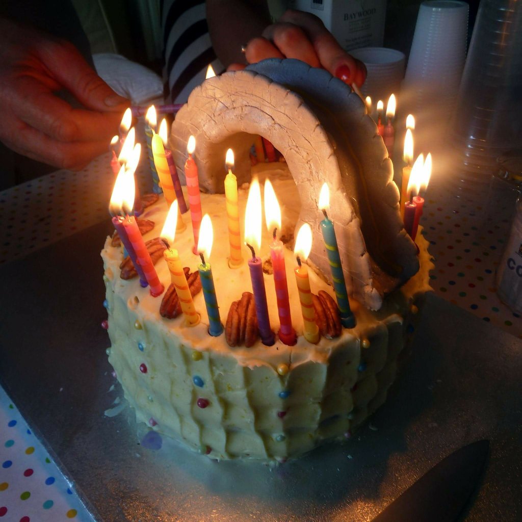 CivilPengineer's tweet photo. Four years ago I had my best birthday cake :D #bridgecake #bridges #civilengineering https://t.co/7TEPudSFwD