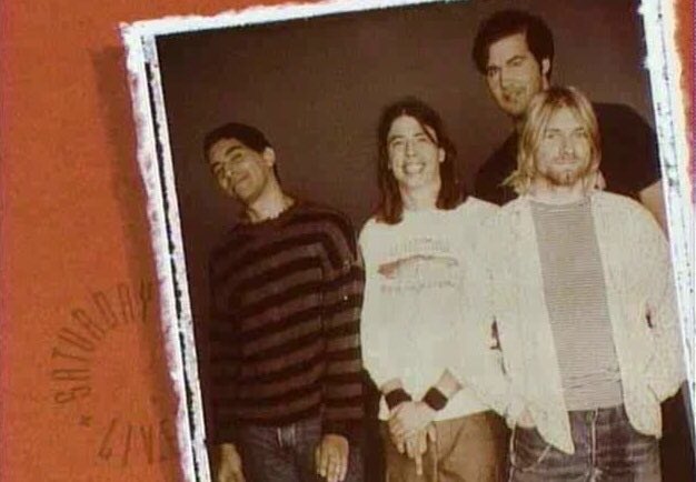 SNLExperience's tweet image. #SNL Flashback - #Nirvana 🎶🎤 @nbcsnl 📺 #musicalguest #snlexhibit