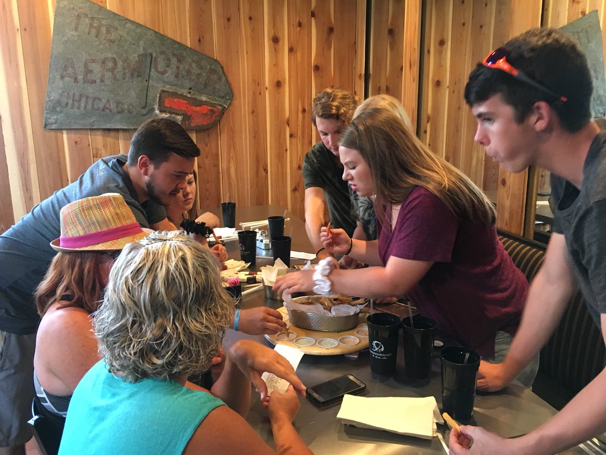 HeavenerSuper's tweet photo. Tasting 9000 kinds of ranch...who would have thought thereβs so many TWIST off the original #TWISTEDRANCH https://t.co/3NAtt7cAiy