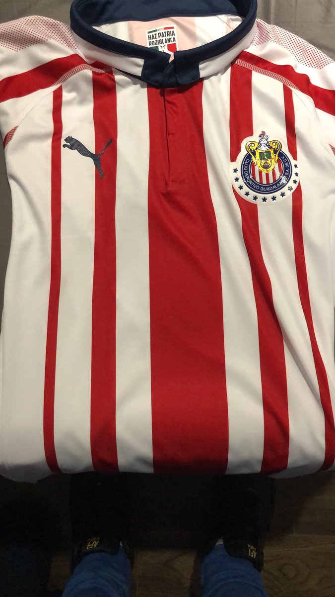 DavidMontoya's tweet photo. Dinámica para la jersey de Chivas

•Da RT y MG a este tuit
•Sígueme
•Menciona a un ChivaHermano

El ganador será seleccionado al azar el próximo sábado https://t.co/Kuv2NYKYcH