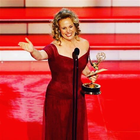 AmyGarbrecht's tweet photo. Thank you @GenieFrancis for years of your amazing talent. You have moved us to tears. You have had us cheering at our TV screen. We have grown up with you. You are missed!! #GenieISGH #GH #KevLaur #BringBackGenie #BringLauraHome #FixThis https://t.co/6pGJwJ3RAi