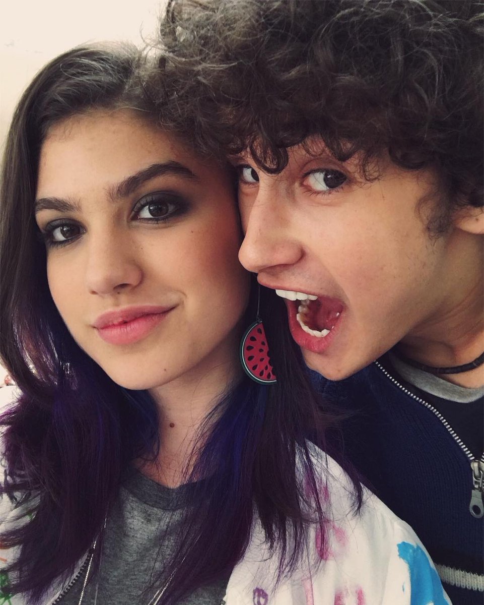 LAMBERTINIGATA's tweet photo. Meu irmãozinho ❤️
#DiaDoAmigo 👫 https://t.co/O4EdwqgQWZ