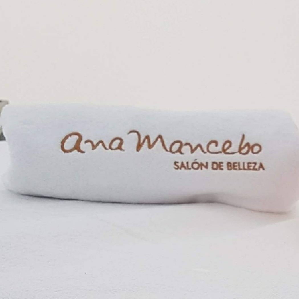 AnaMancebo9's tweet photo. Durante las #vacaciones te esperamos para seguir cuidándote!
.
.
#anamancebo #bioslimming #indiba #VitaminaC #InhibitFaceLift #manicura #pedicura #extensionespestañas #liftingdepestañas @naturabisse_es @institutesthederm_es #elartedelbronceado https://t.co/MAS40BYqB9