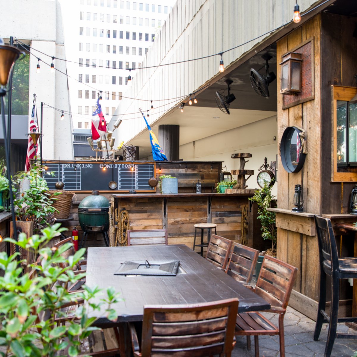 EstablishAtl's tweet photo. The coolest place to spend a hot Atlanta afternoon. https://t.co/7k5EWvNwdk