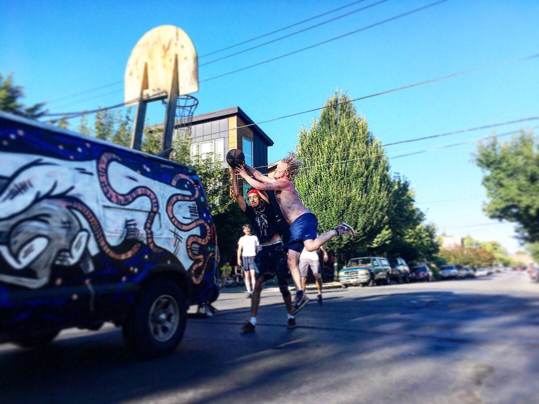 Rigsketball's tweet photo. DAY ONE RIPPING! See yโall on 7/21 & 7/22 at @pdxpopnow for games from 3-8 on Sat and Sun! #thisrips #pdxmusic https://t.co/EvK9sBHW5Y