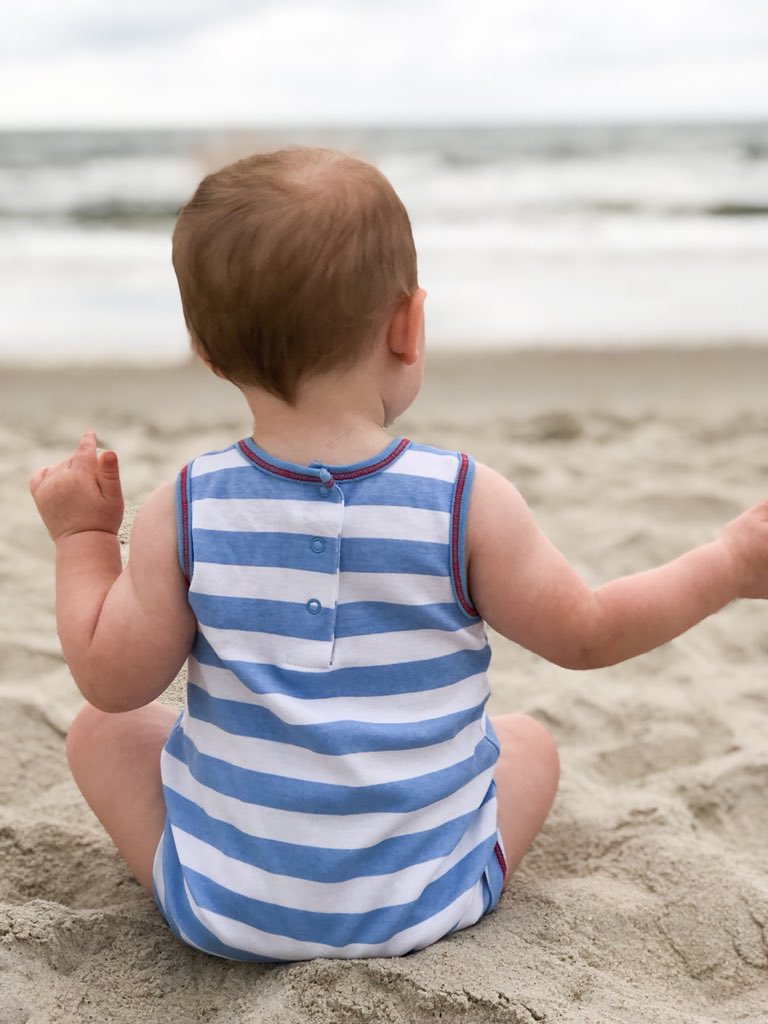 Connor’s first beach trip 🏖