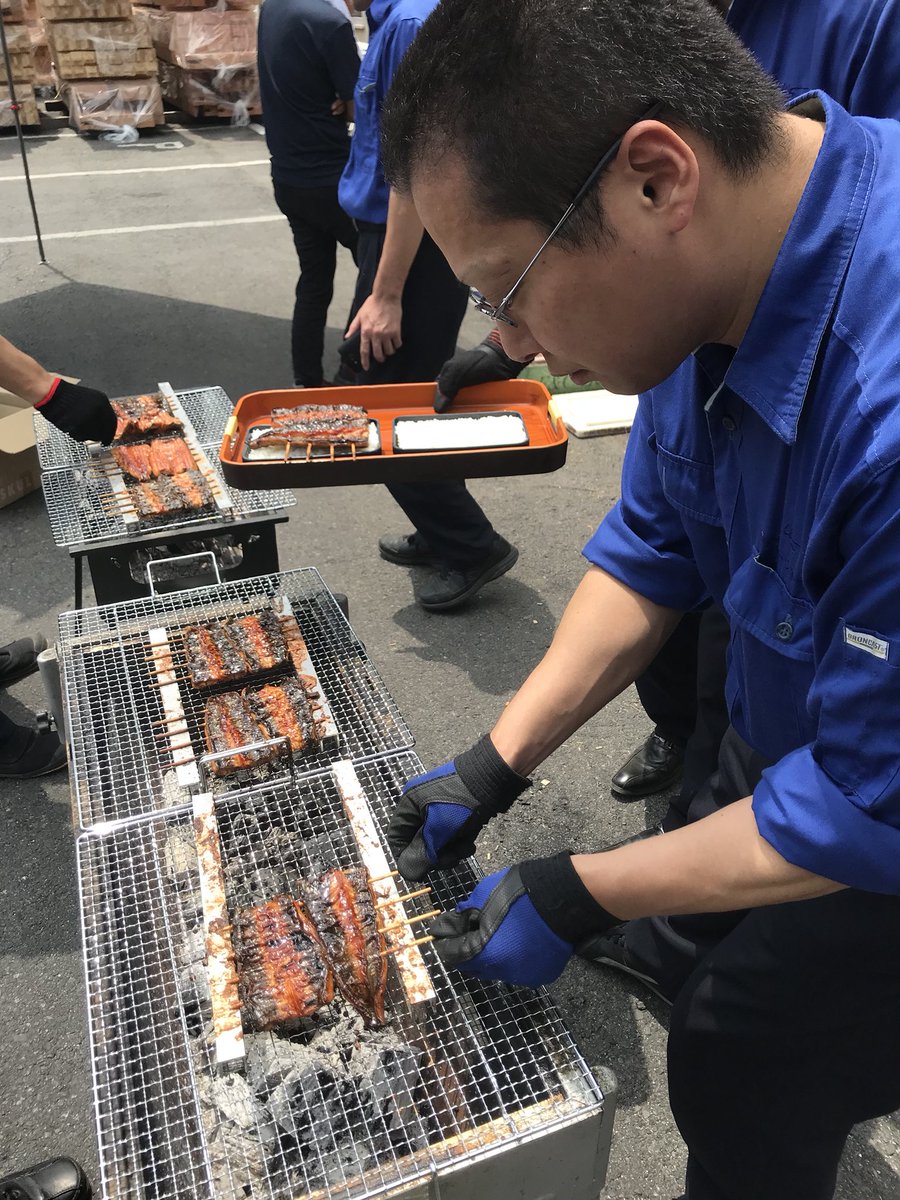 _woodstructure's tweet image. 土用の丑の日ってな訳で…
鰻祭りです‼️
猛暑で疲れた身体に最高です‼️