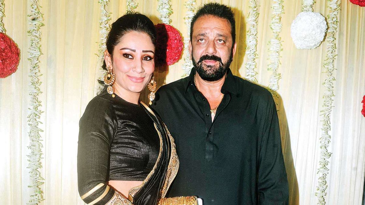 dna's tweet photo. I paid a huge price for keeping a gun at my place: Sanjay Dutt https://t.co/YQGGHgdF2f by @kartikeya_1975 https://t.co/kQGJezVh7b