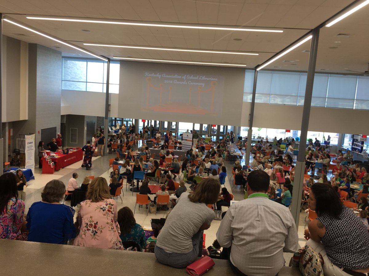SummitEleLMC's tweet photo. Great sessions at this year’s @KASL_Librarians Summer Refresher! Enjoyed working with @CrabbeLMC and @crs_library to share Google Drawing ideas with colleagues and breaking out of the Shock and Awe countdown games. Already looking forward to next year. #kaslsr18 https://t.co/aeX5eROWRY