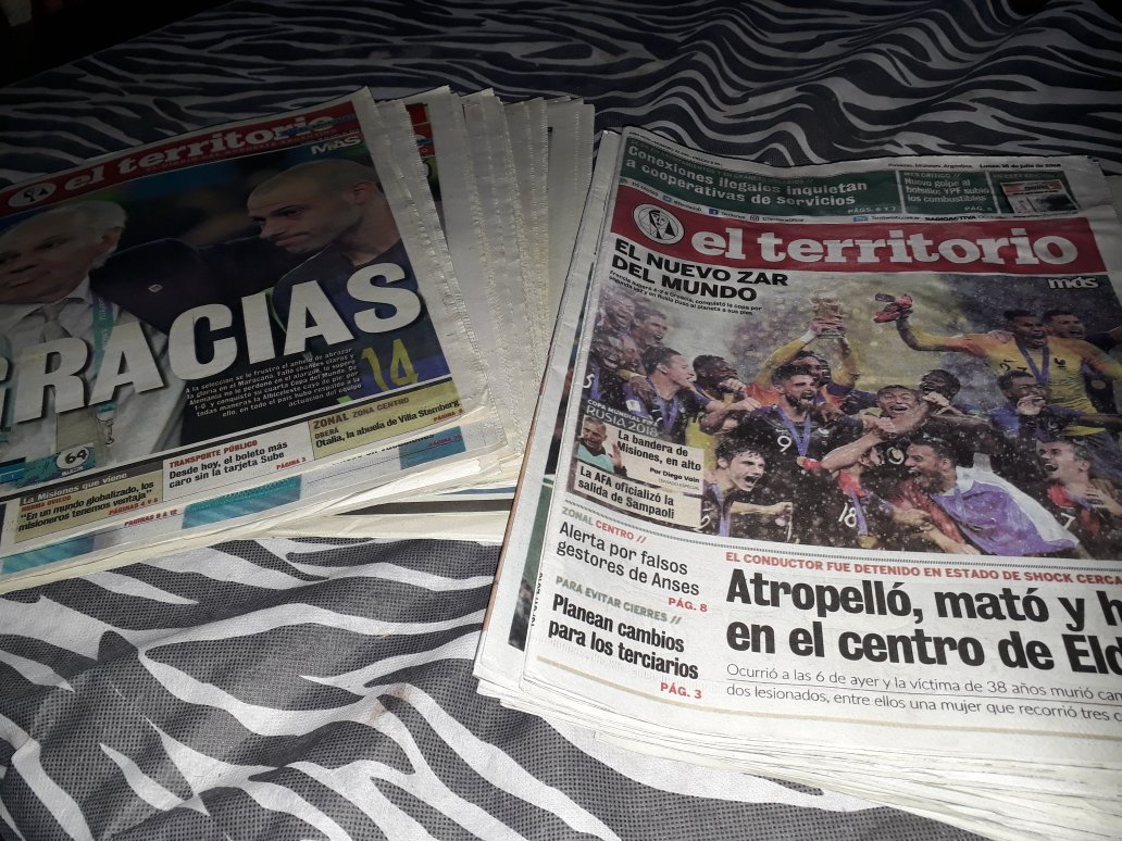 Todos los diarios de <a href="/TerritorioD/">El Territorio</a> de los mundiales Brasil 🇧🇷 2014 cobertura de <a href="/Emi_andreoli/">Emiliano Andreoli</a> y Rusia 🇸🇮 2018 cobertura <a href="/dieguitovain/">Diego Vain</a> 🇧🇷💪💪💪