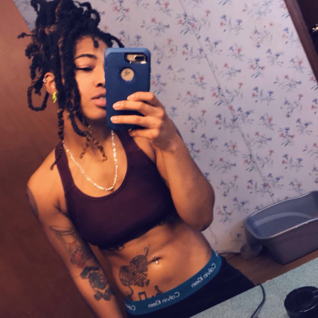 HttpZaddyIAm's tweet image. Girl I got a sweet tooth , nothings sweeter than you 😏🤤