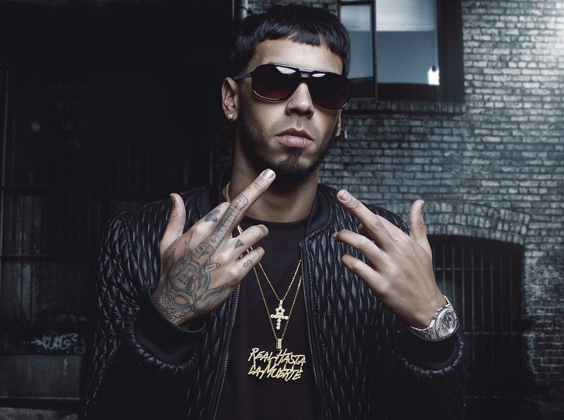 Que debería hacer <a href="/anuel_2blea/">Anuel_A▲</a> Tira un 💥 si piensas que es calentar el disco o tira 🔥si piensas que debe ir directo pal Choli! Comenta👇🏽👇🏽👇🏽 #anuelaa #free #music #love @rubimoralespr <a href="/maikybackstage/">Maikybackstage</a> <a href="/frostburn_rm/">Frosto</a> <a href="/auudi/">Auudi</a>