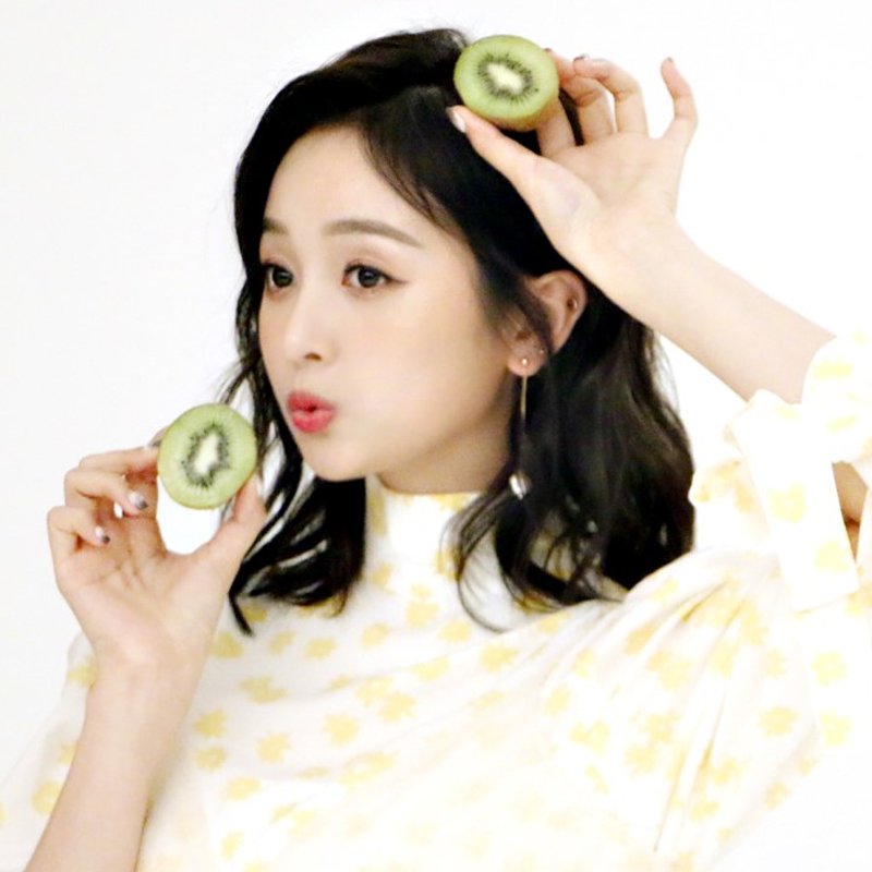 wujudetails's tweet photo. ˗ˏˋ xuanyi ˎˊ˗

　　─ wu xuanyi
　　─ 1995/01/26
　　─ chinese: hainan
　　─ unit: joy
　　─ aquarius
　　─ sub vocal, lead dancer

　　　　　　　　　　　　　　　 ✨
　　　　　　　　　─ #우주소녀 #선의 #wjsn #xuanyi ─ https://t.co/RAkUh6fWG9