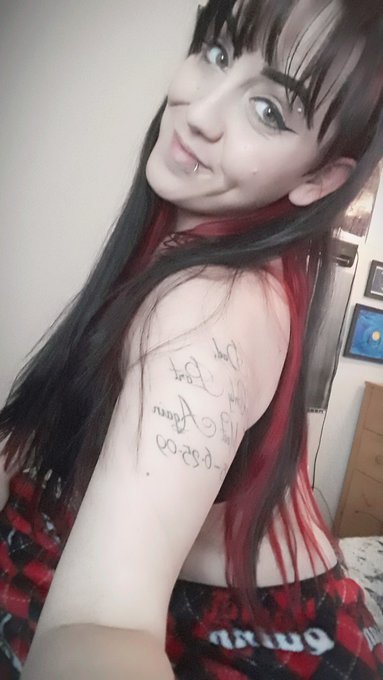 Lets see if we can get a new following going here. ^_^ RT me? https://t.co/Y6wobNQQ2r<a href="/tag/cumshot"class="tags"><span>#cumshot</span></a><a href="/tag/fucking"class="tags"><span>#fucking</span></a><a href="/tag/premiumsnap"class="tags"><span>#premiumsnap</span></a>