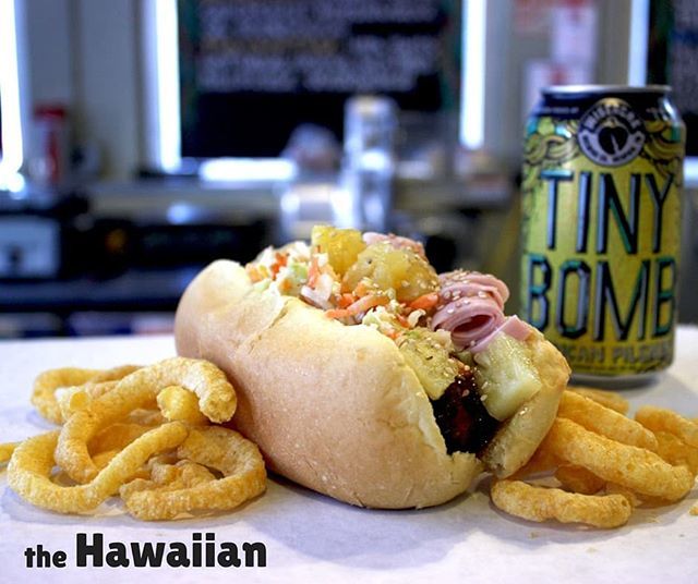 curiousdogknox's tweet photo. The Hawaiian: Ham, pineapple, honey, house sauce, BBQ sauce, coleslaw, and sesame seeds. https://t.co/TQt6HNIjf1 https://t.co/LpzeRCVoWs