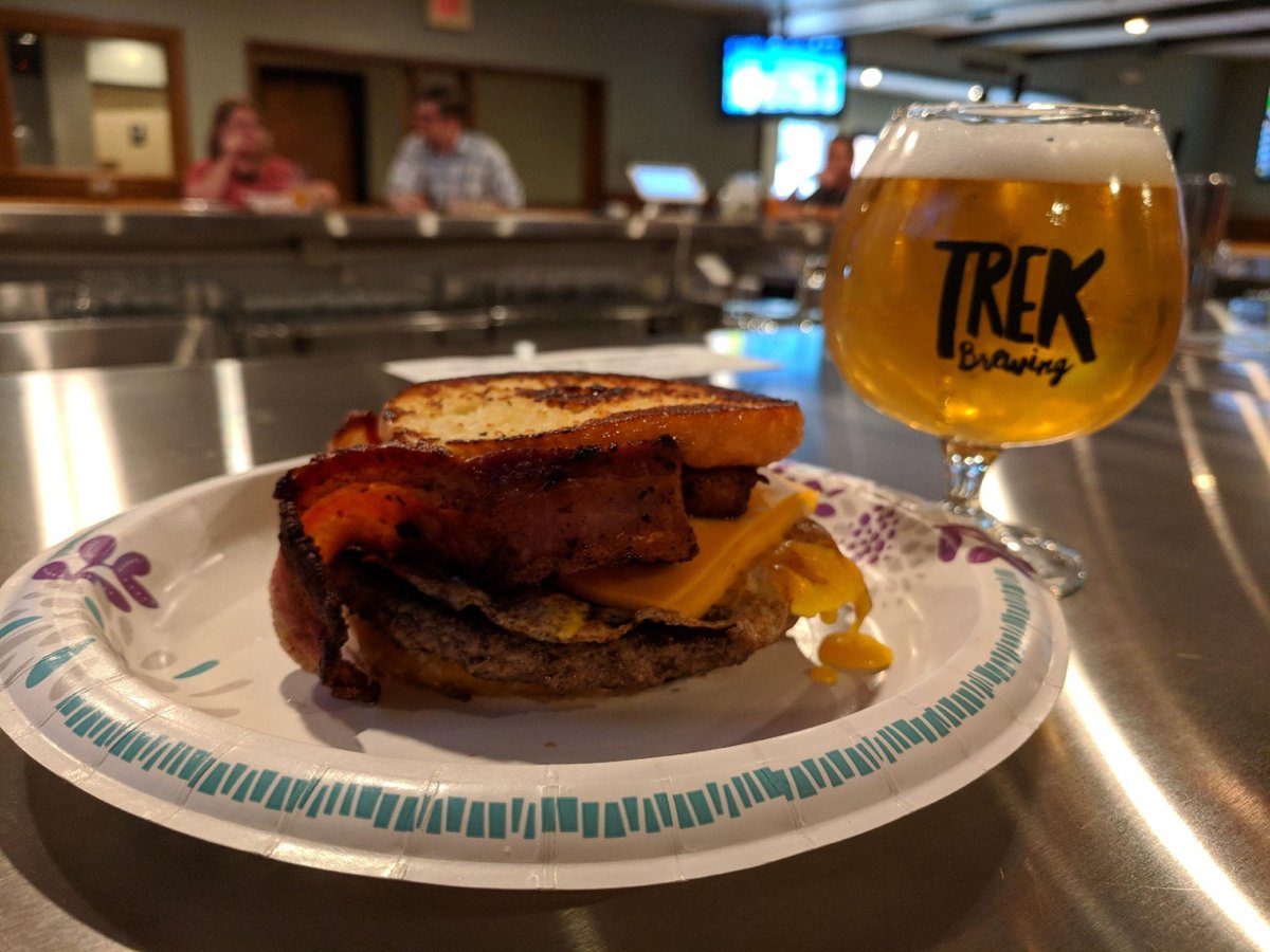 trekbrewing's tweet photo. You too could have a breakfast burger on a glazed donut and a delicious beer.  Make the #trektotrek  tonight.  It's #worththeTrek! https://t.co/cxmeenYMcp
