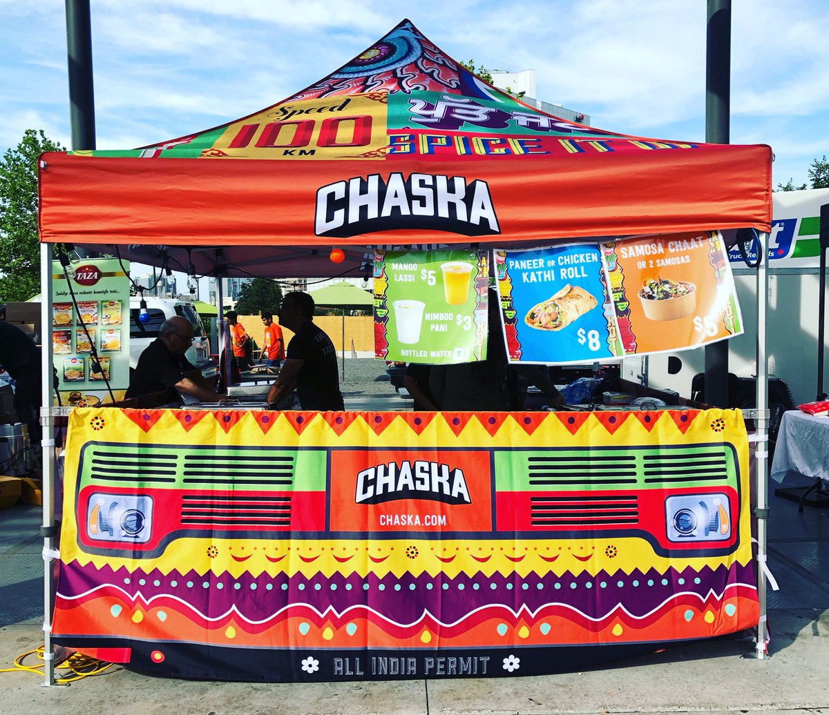 chaskaobsession's tweet photo. The #Chaska booth at #celebrationsqaure is all set and ready to serve you yummylicious food! #bollywoodmonstermashup #SqaureOne #mississauga @squareonemississauga https://t.co/qm17rajWxI