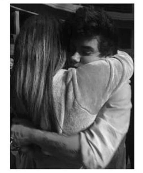 HuntHuntsman's tweet photo. ¡Por fin juntos de nuevo, princesa! No sabes cuanto añoraba que volvieras  💞 https://t.co/cICZ2gYsQG