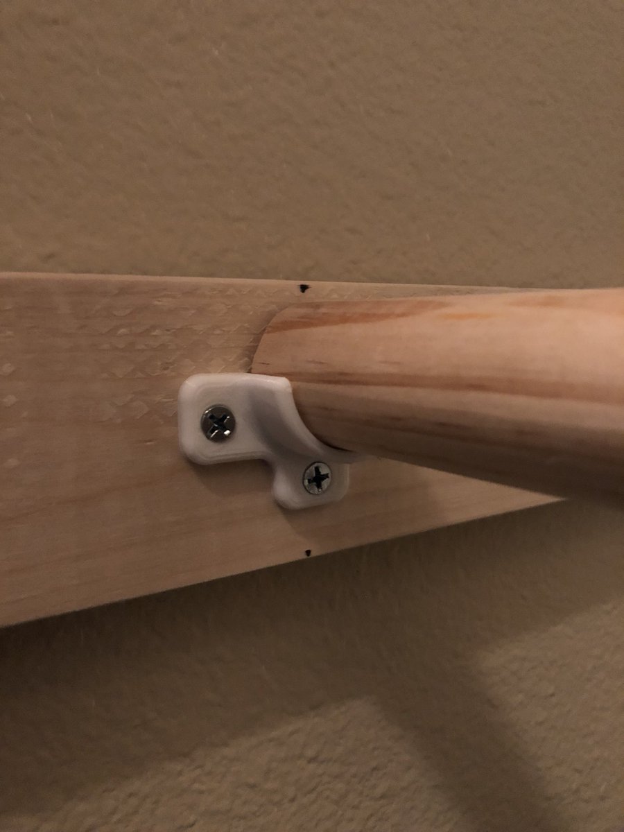 3DCarshop's tweet photo. More closet space #3dpringting #diy #plafilament #3dsolutech #robor2 https://t.co/ttmisDBAoG
