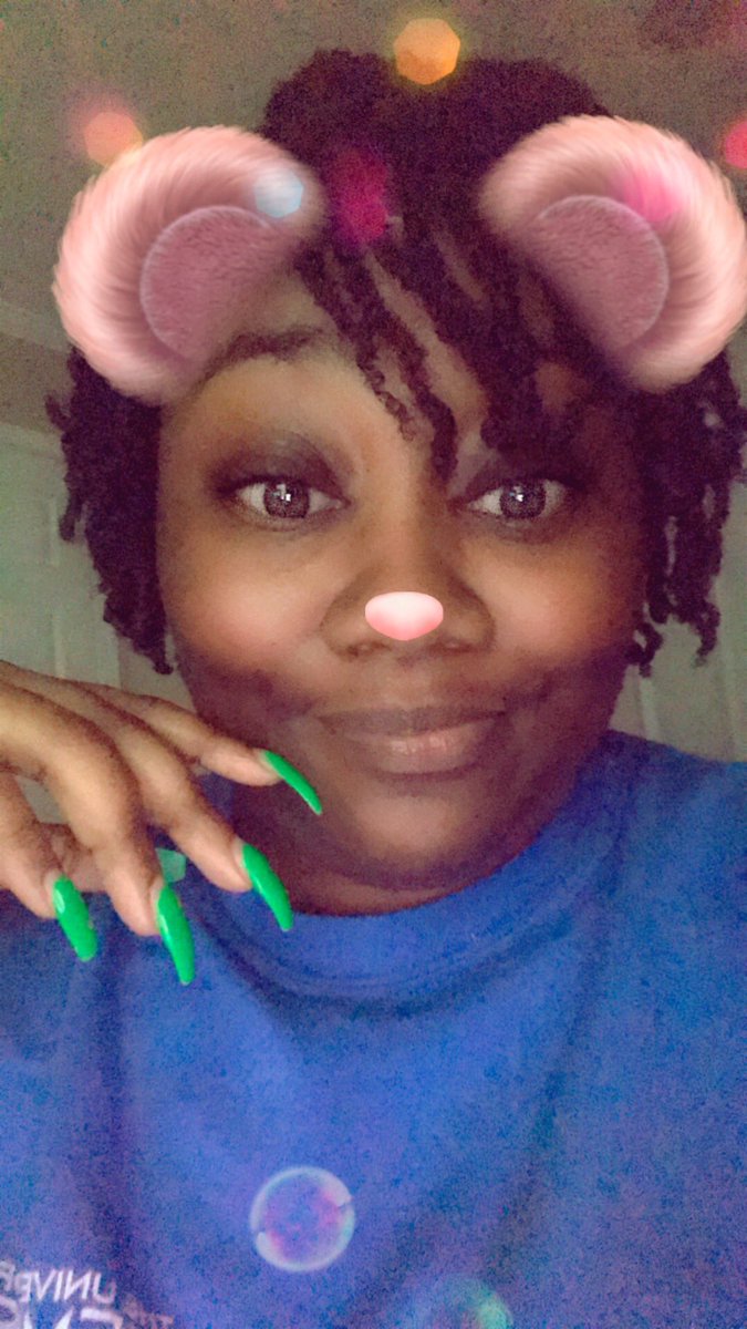 Lovin_Green12's tweet photo. I miss my mini twists 😍😩 #FavSnapChatFilter
#AddMe JustGreen94 https://t.co/6tqYOwjy9u