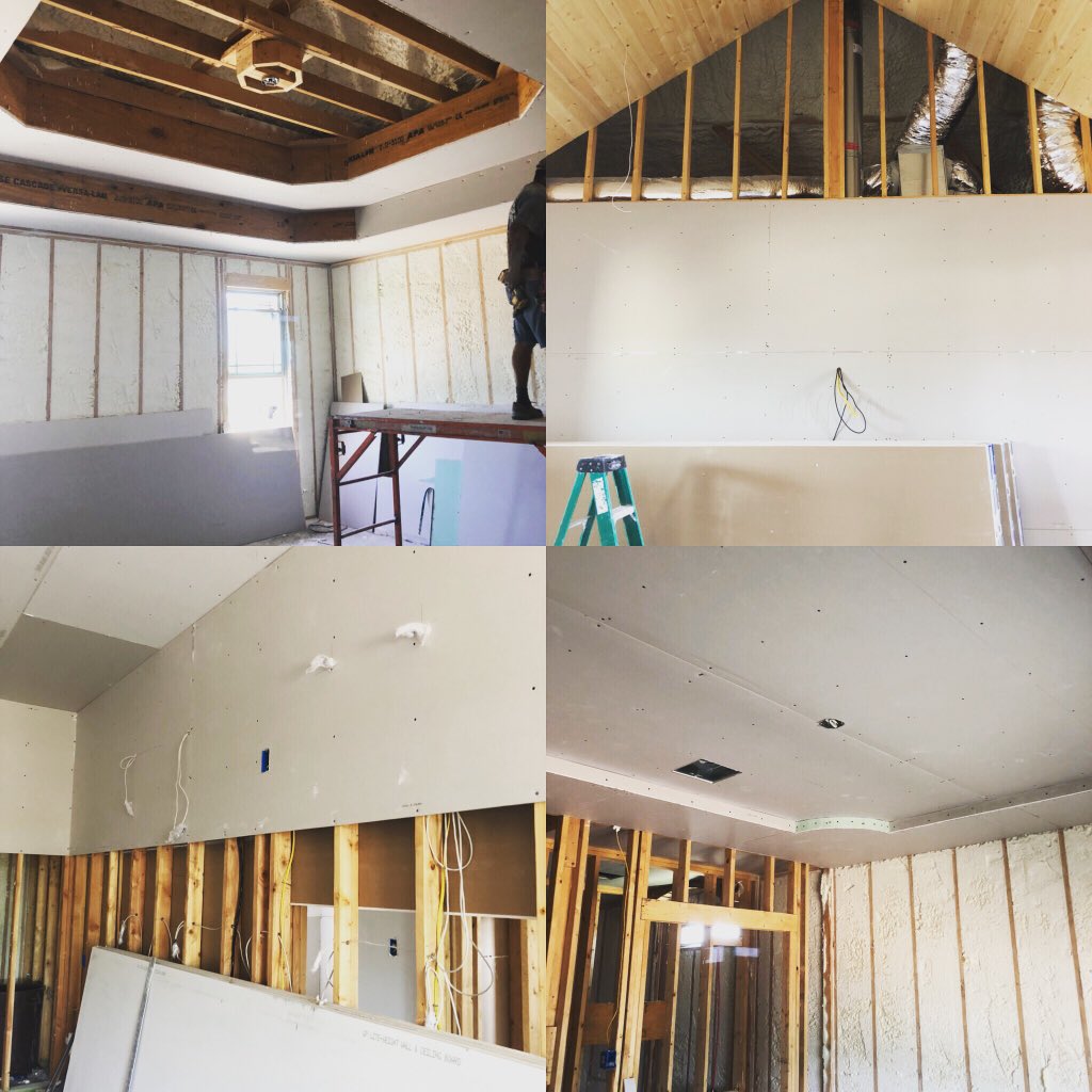 BuiltByBAM's tweet image. Why yes that is Sheetrock going up in our parade home. And those wires do happen to be the low voltage lighting we can’t stop talking about!! #lowvoltage #wacotx #paradeofhomes #builtbybam #newhome