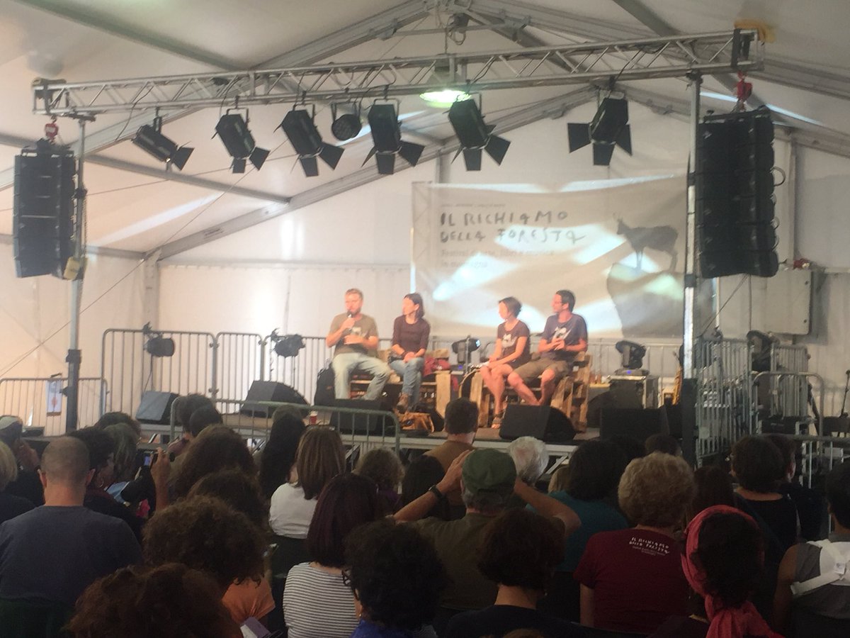 TgrRaiVdA's tweet photo. Fino a domenica a Estoul di #Brusson è protagonista la #montagna in arte, musica e letteratura nel festival ‘Il richiamo della foresta’ promosso dallo scrittore @PremioStrega Paolo #Cognetti https://t.co/S60t12muqK