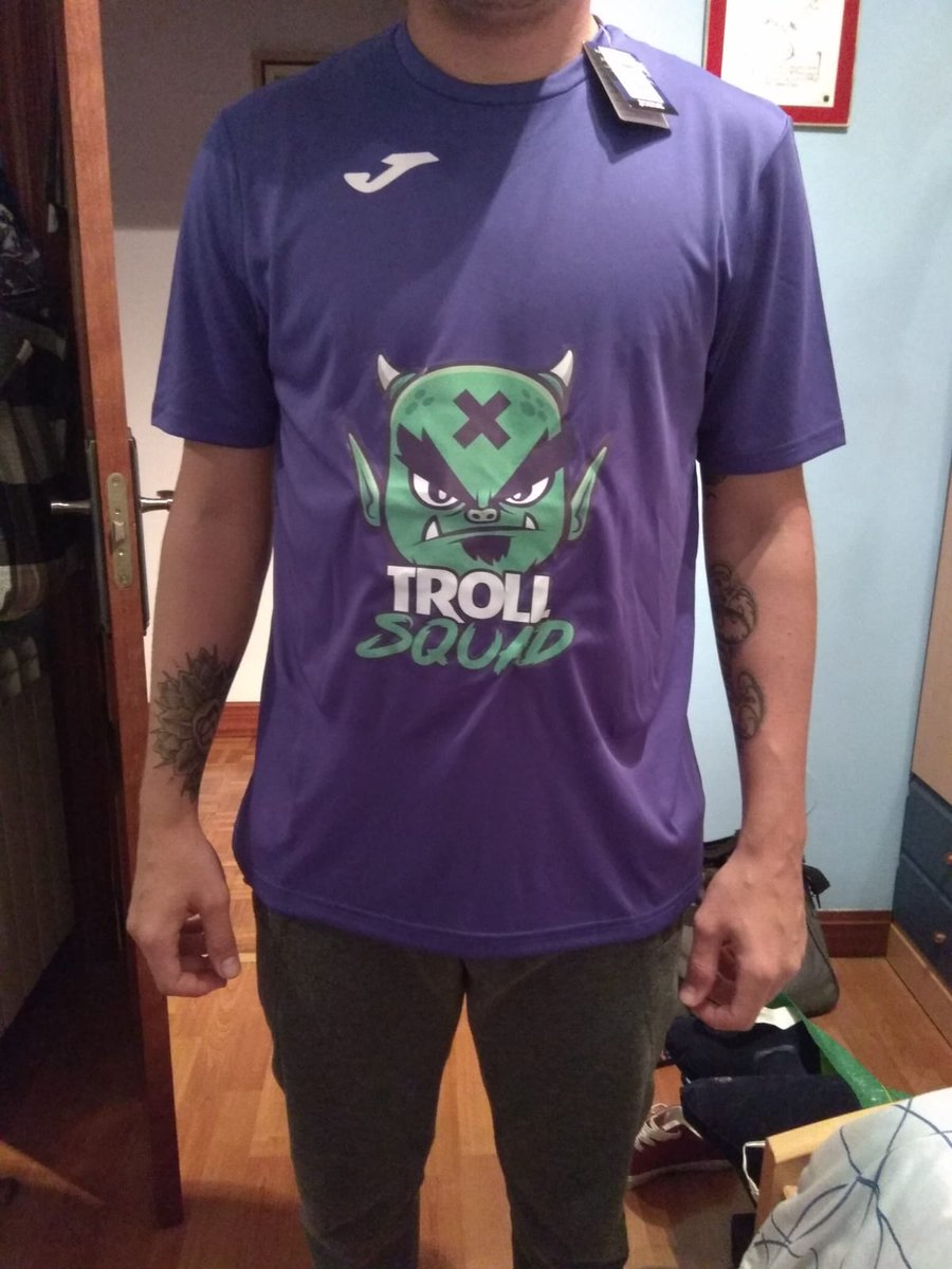 Trollsquadgamer's tweet photo. Poquito a poco cogiendo forma el equipo ...ya tenemos camisetas!!! #EE26 #EE26iscoming @euskalencounter  1/2 https://t.co/zmIR8axdcA