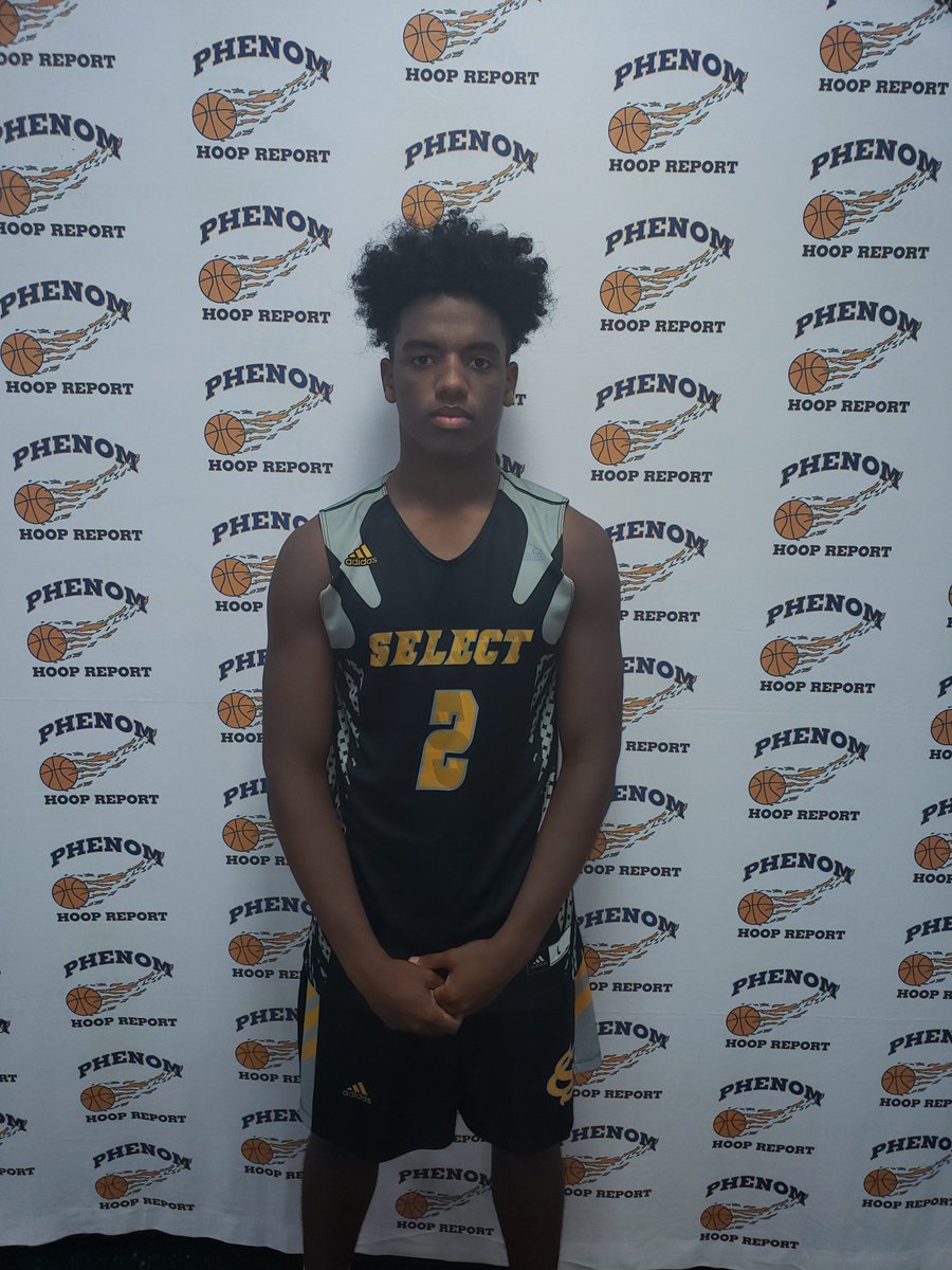 East_TN_Select's tweet photo. Game 1 M.V.P with 17 points and 11 rebounds @cjburden_ @PrepHoopsTN @PhenomExposure @Coach_Rick57 https://t.co/nX0dVWCcYf