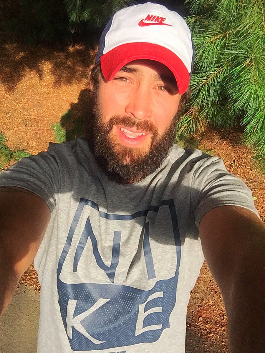 Dafacex's tweet photo. FRIDAY VIBES #justdoit #TYFG https://t.co/JsfJ1z9bz5