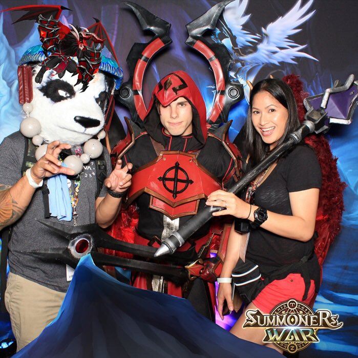 Brytardo's tweet photo. #summonerswar #sdcc2018 https://t.co/W0tm4727yk