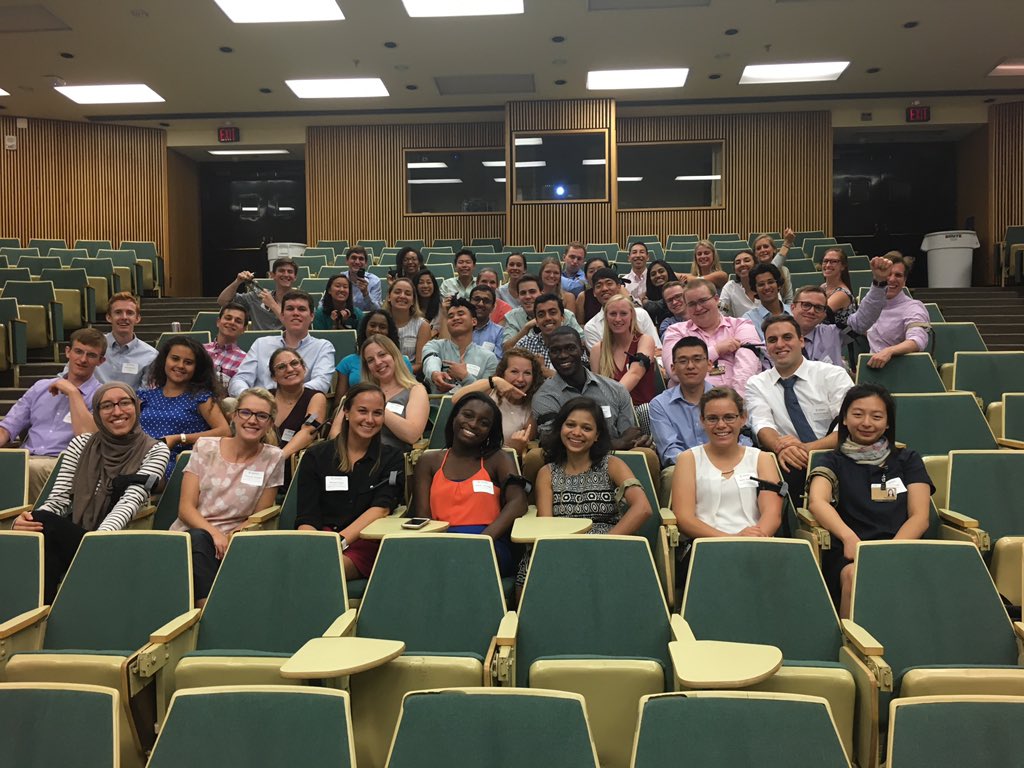We are so proud to announce that Vandy Med's incoming Class of 2022 is fully #StoptheBleed trained! (first group pictured here) Thank you to all who made this possible! @VUMCTrauma <a href="/Wilsonranch6/">Cathy Wilson</a> @VUMCSurgRes <a href="/msmith_rn/">Melissa Smith</a> <a href="/TraumaDawg/">Brad Dennis</a> <a href="/goscar/">Oscar Guillamondegui</a>