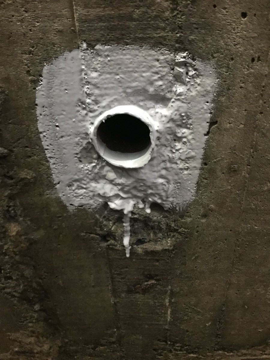 Cprocol's tweet photo. Detalles previos a la instalación de #membranapvc @PintucoColombia  , regularización de superficie con geotextil @pavcolombia #tanquesdeagua https://t.co/pow0b8tOvc