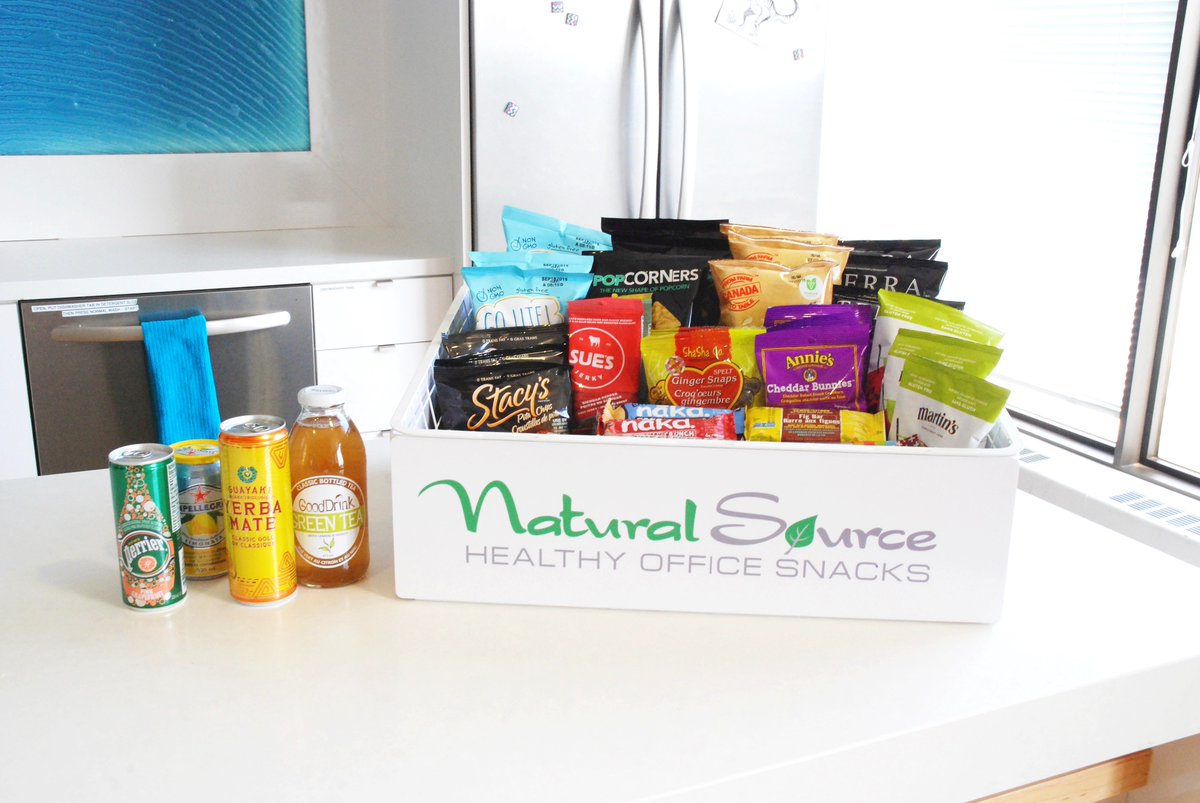 Don't know where to start when planning your employee meal perks? <a href="/Wagepoint/">Wagepoint</a> has done a fantastic job of laying it all out for you! ow.ly/E2ov30l3fNC 
(*companies listed are US, but <a href="/NSsnacks/">Natural Source</a> is here for you)