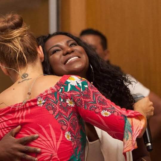 fcrougetovrs's tweet photo. Aonde você mora? Aonde você foi morar? Aonde foi... 🎼

#DiaDoAmigo #Katine #Rouge #NovaEraRouge #FCRougeTudoOutraVezRS https://t.co/wIZ5Saylkz