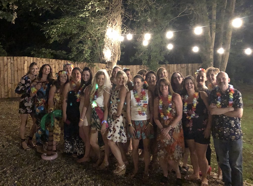 vikki6767's tweet photo. Reason 87: So it was my 4th hen do tonight, meaning the wedding is nearly here! Surely time for a reply??? 🤷🏼‍♀️👰🏼 @ShaneFilan #100days100reasons #2ndaugust #northamptonshire https://t.co/on19IzbXBb