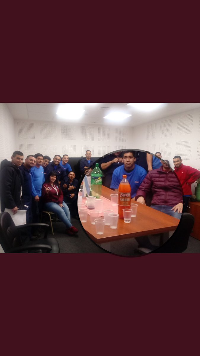 Esto es mucho, hasta los usan para promocionar la Naranja COTO!!!! Jajajaja🤦‍♂️