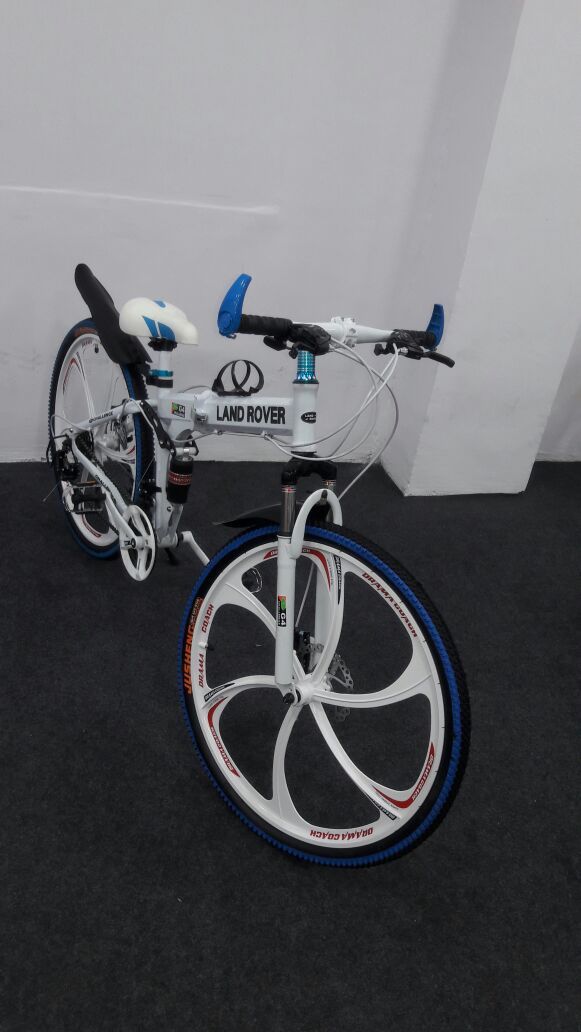 wheelonway's tweet photo. Our Imported collection of bicycles enables people to live the best version of their lives through cycling. It takes you outside, keeps you healthy, relieves stress and renews your life. Browse here: https://t.co/oIBENkxZTC
#cyclingworld #cyclingjersey #cyclingtrip #milesonmiles https://t.co/w7pGfS7AaA