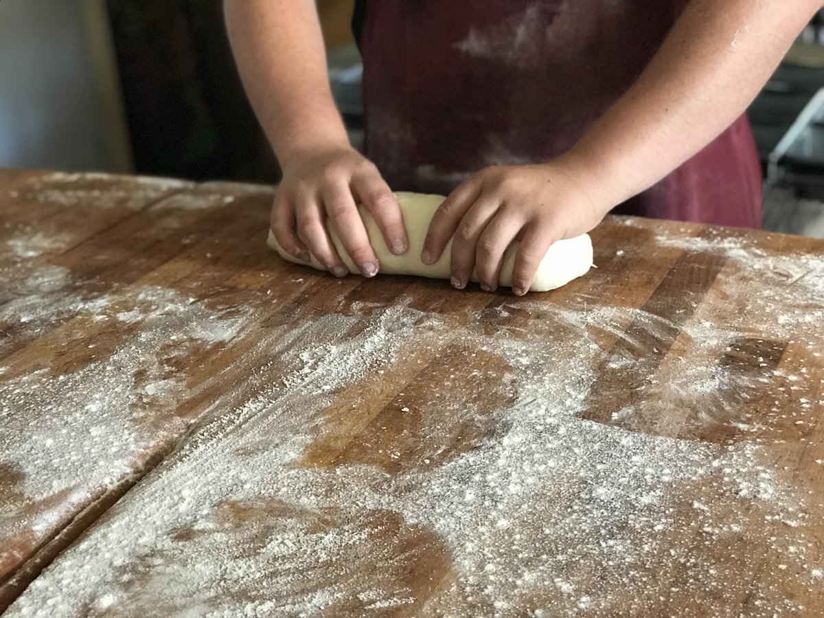 baybreadstacey's tweet photo. Sourdough 😋#baybreadco #TraverseCity https://t.co/iyONZJqDpx