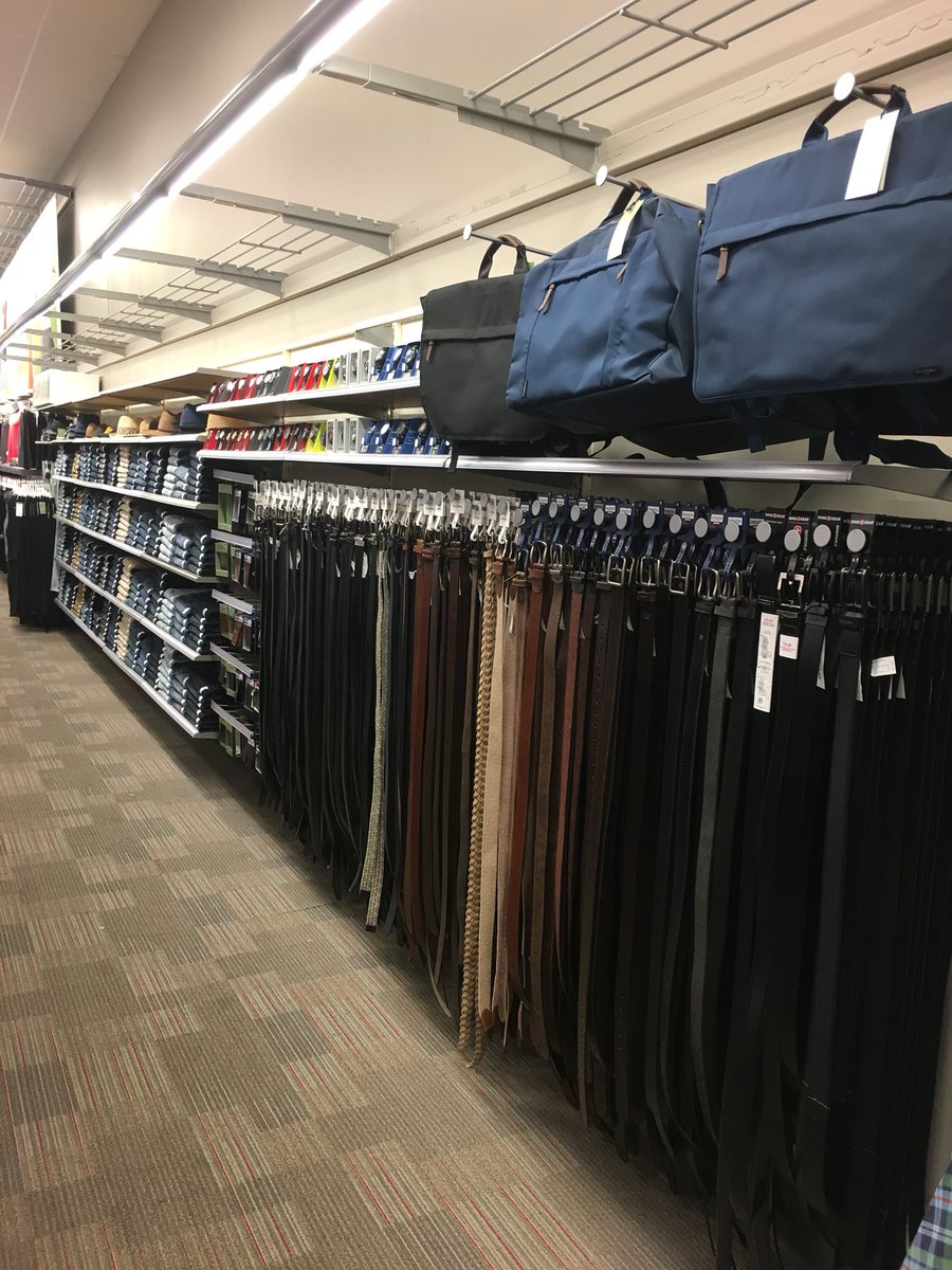 DanielleS680's tweet photo. Men’s Goodfellow jean and accessories wall is now complete. Back to school ready at #T2324 #Target #TargetStyle #Goodfellow #BTS #BACKTOSCHOOL2018 https://t.co/QqWbm9Lpl5