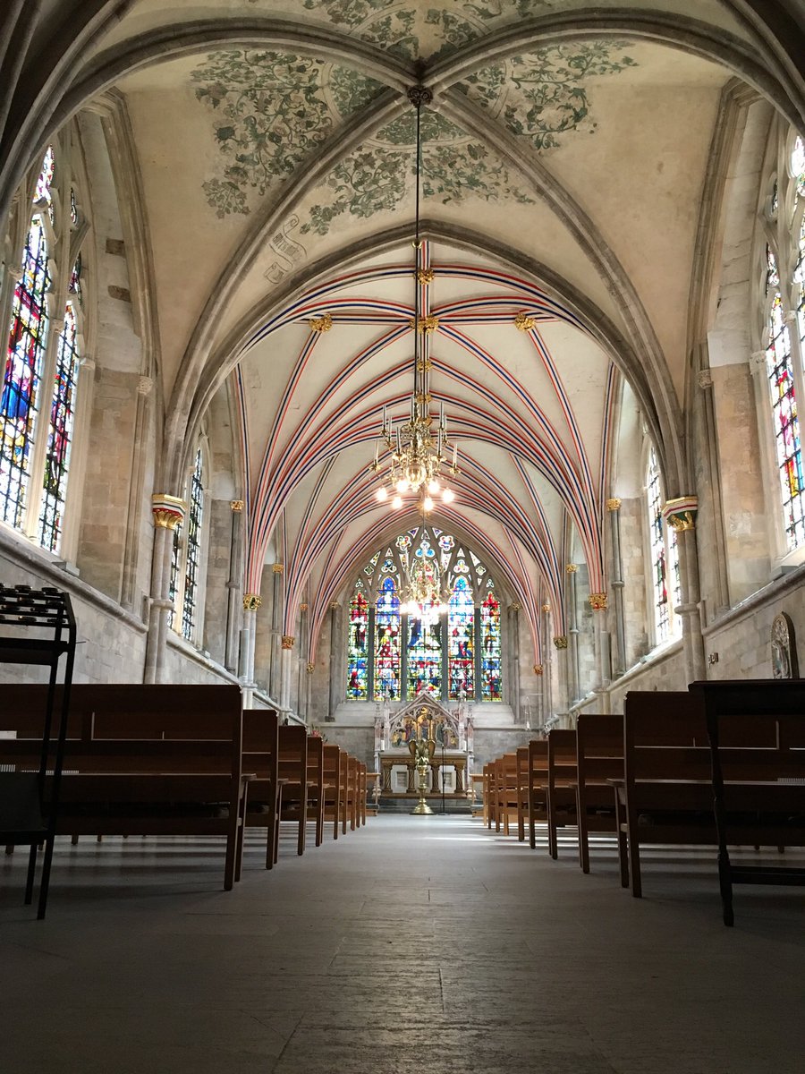 sharonjheaton's tweet photo. A recent visit to @ChiCathedral. What a wonderful place to explore &amp; admire! We were also fortunate to see the nesting #PeregrineFalcon up on the spire - a real treat! #VisitChichester #SussexByTheSea  @VisitSussex https://t.co/ZdAM81c368