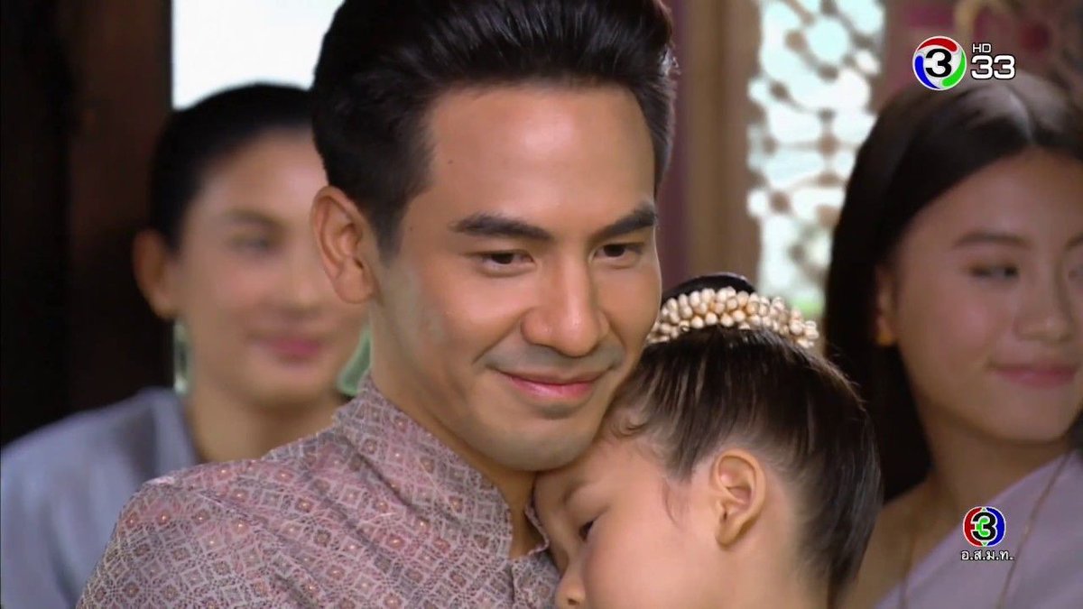 Ch3Thailand's tweet photo. แม่ปรางค์ขี้อ้อนขนาดนี้ เห็นทีคุณพ่อจะแพ้ทางนะเจ้าคะ

ดูฉากนี้ คลิก >> https://t.co/s8fCfwInLB

#บุพเพสันนิวาส ตอนจบ ดูย้อนหลังที่ https://t.co/qJYEjzPmIA

#Ch3Thailand https://t.co/RzOuAF22in