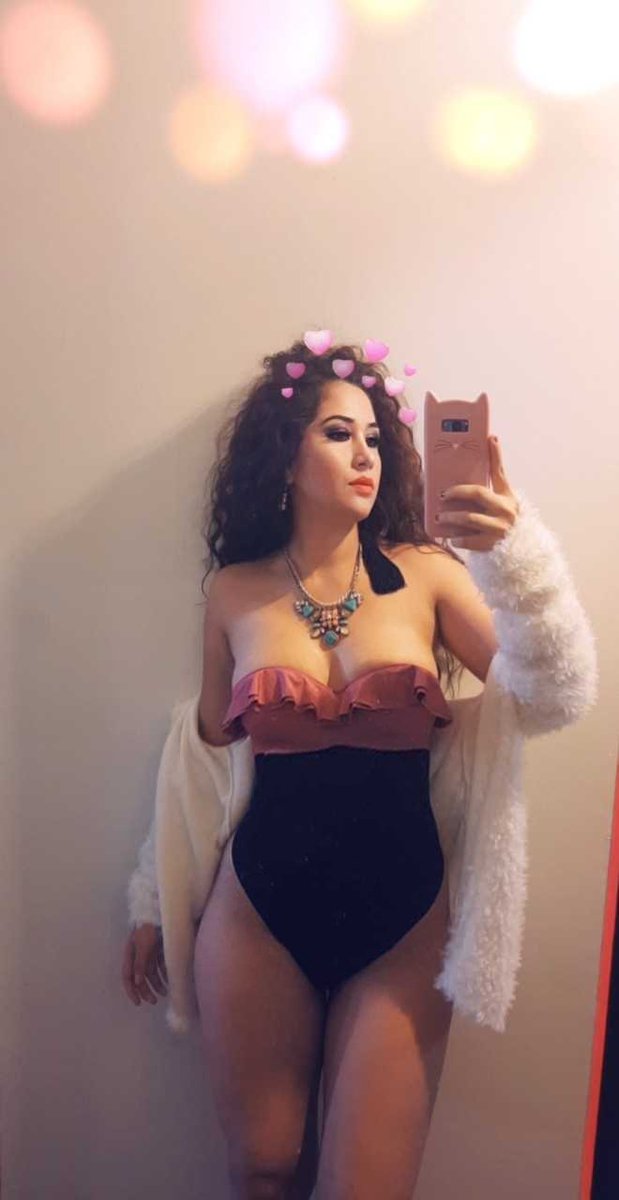 aliaga3b's tweet photo. Buenas noches😍 https://t.co/ZtAkVBnLfO