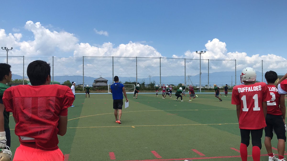 greenhornetsafb's tweet photo. 立命館守山高校でのクリニックに参加しました🏈
1年生にとっては初めての試合形式の練習で、アメフトの楽しさをより多く知ってもらえたと思います。ありがとうございました！ https://t.co/WGVU1YOPHr